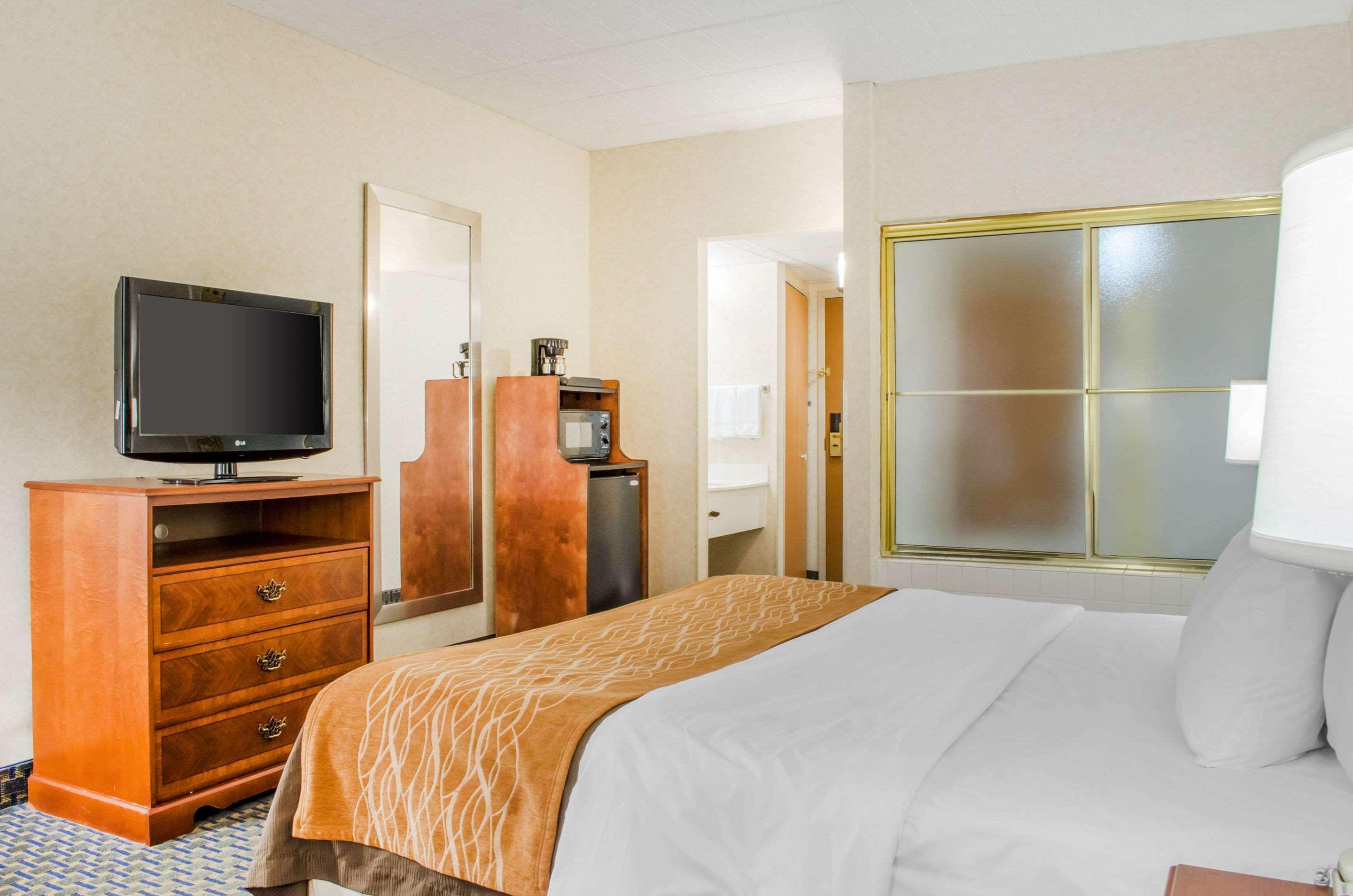 Comfort Inn West Hazleton Экстерьер фото