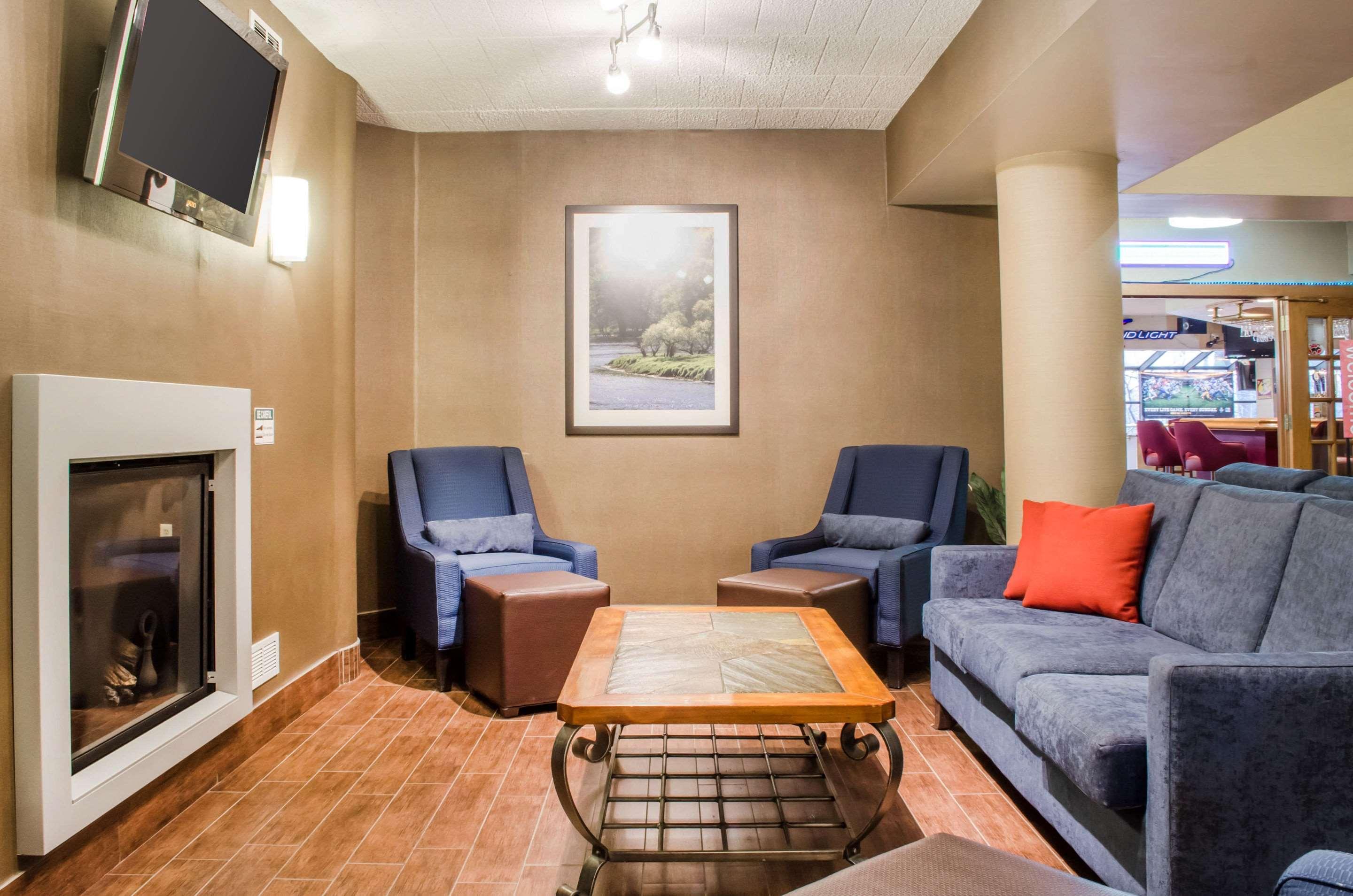 Comfort Inn West Hazleton Экстерьер фото