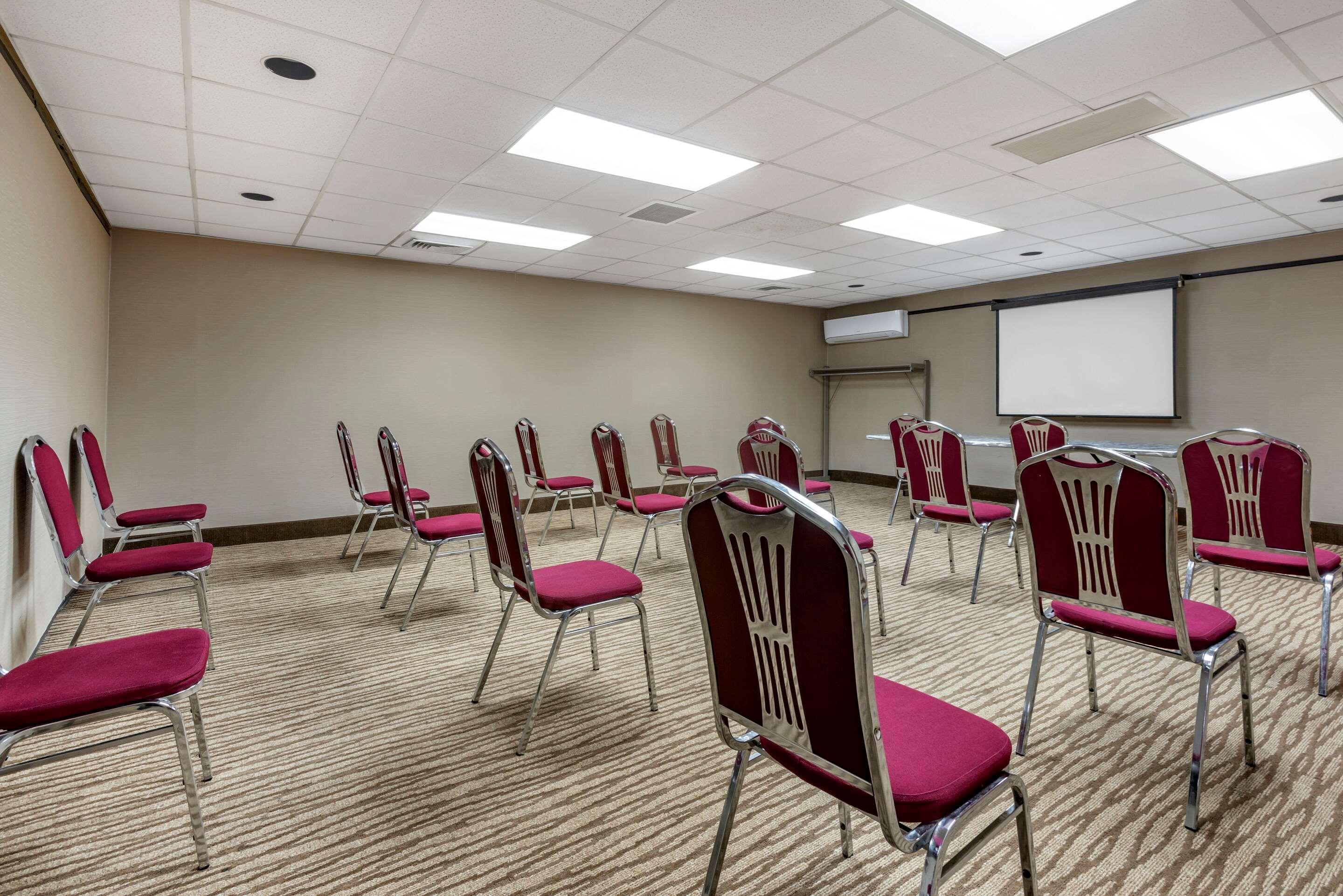 Comfort Inn West Hazleton Экстерьер фото