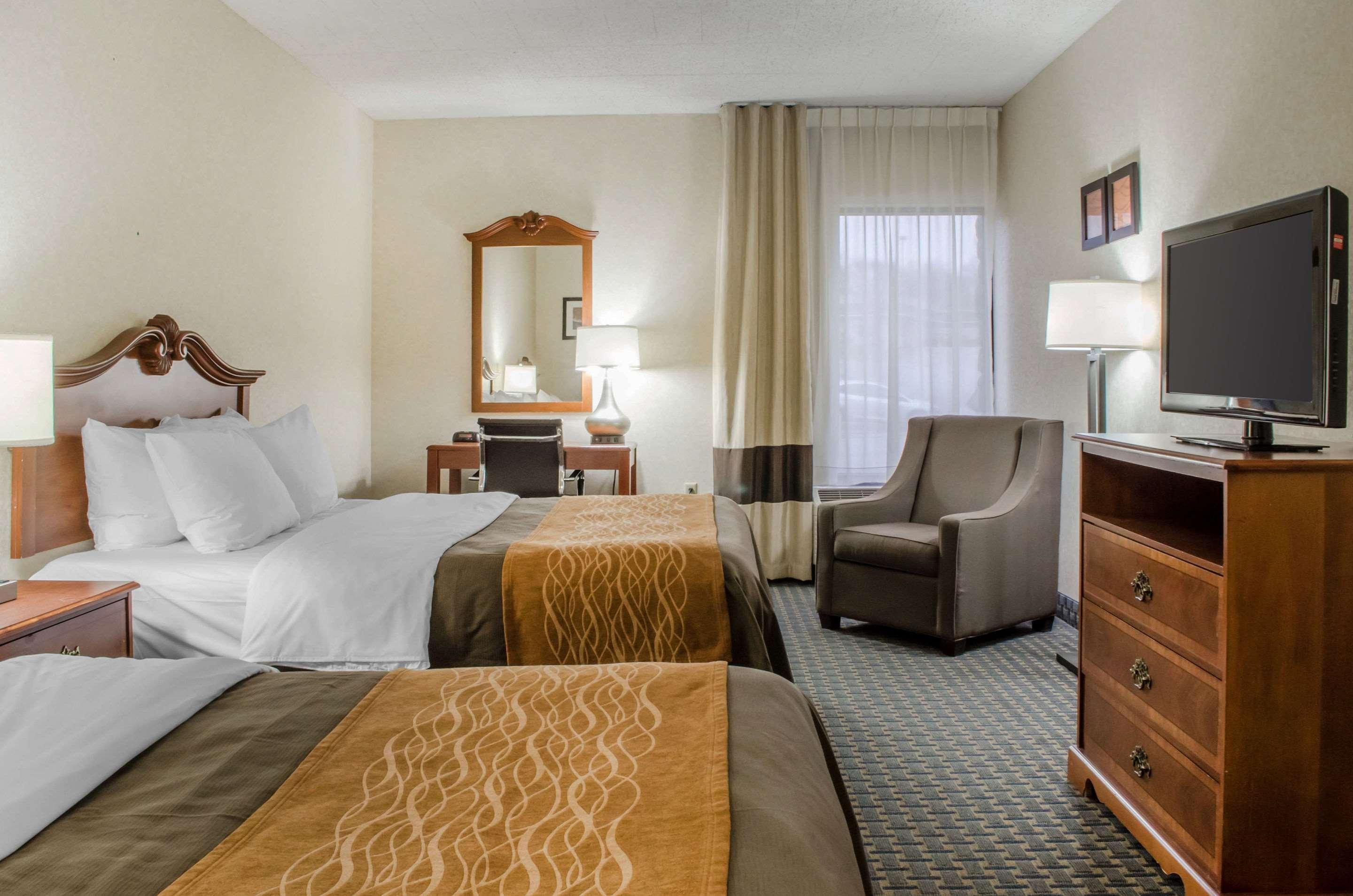 Comfort Inn West Hazleton Экстерьер фото