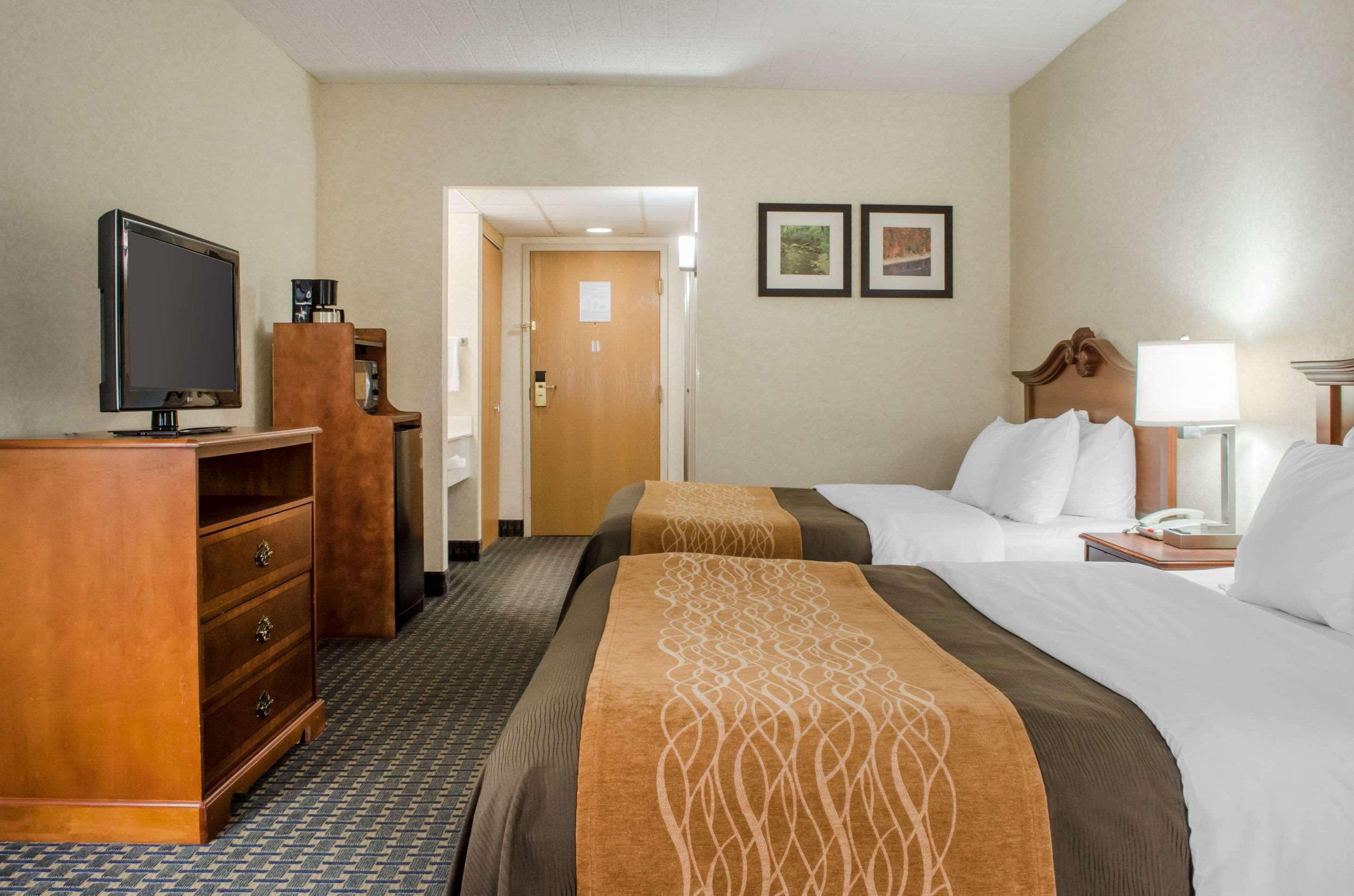 Comfort Inn West Hazleton Экстерьер фото