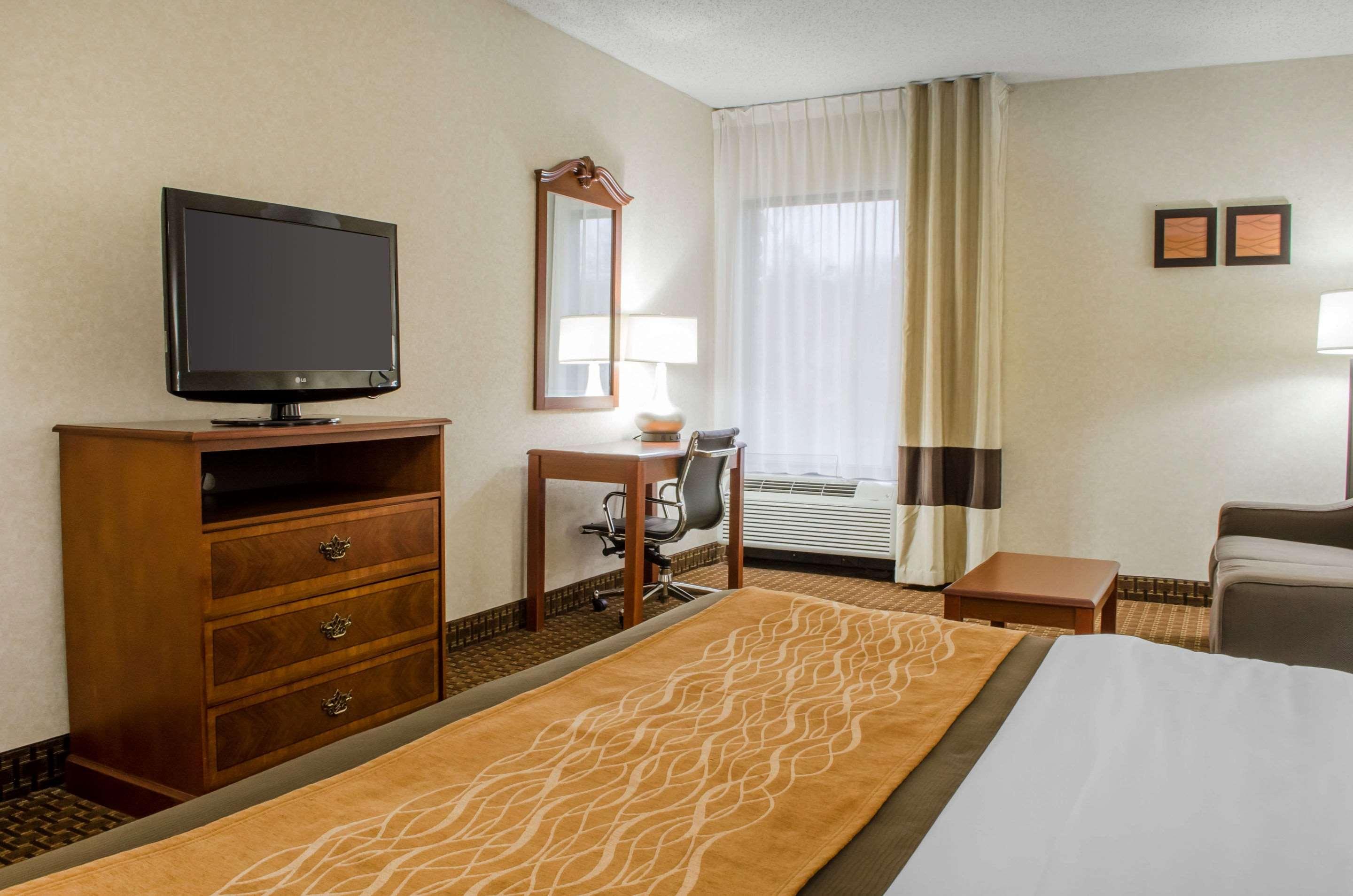 Comfort Inn West Hazleton Экстерьер фото